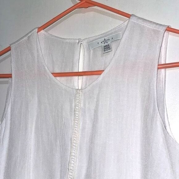 White Sleeveless Tunic Top With Asymmetrical Hem By Fever S Viscose/Polyester - Picture 5 of 10